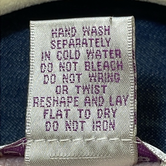 Kathy Levine By Request Vintage Women's Pink Lace Trimmed Sweater. NWOT. Size M. - Picture 9 of 9